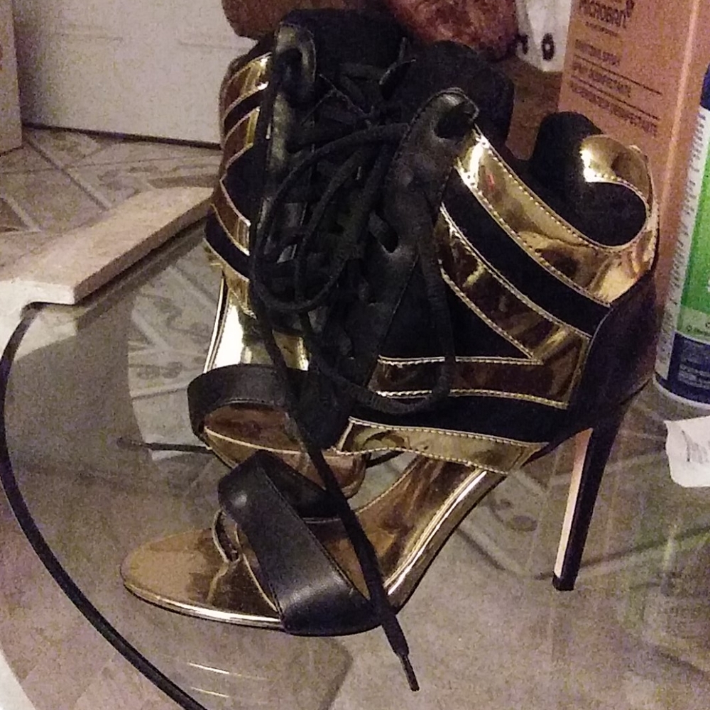 Black and Gold stylish strappy shoes